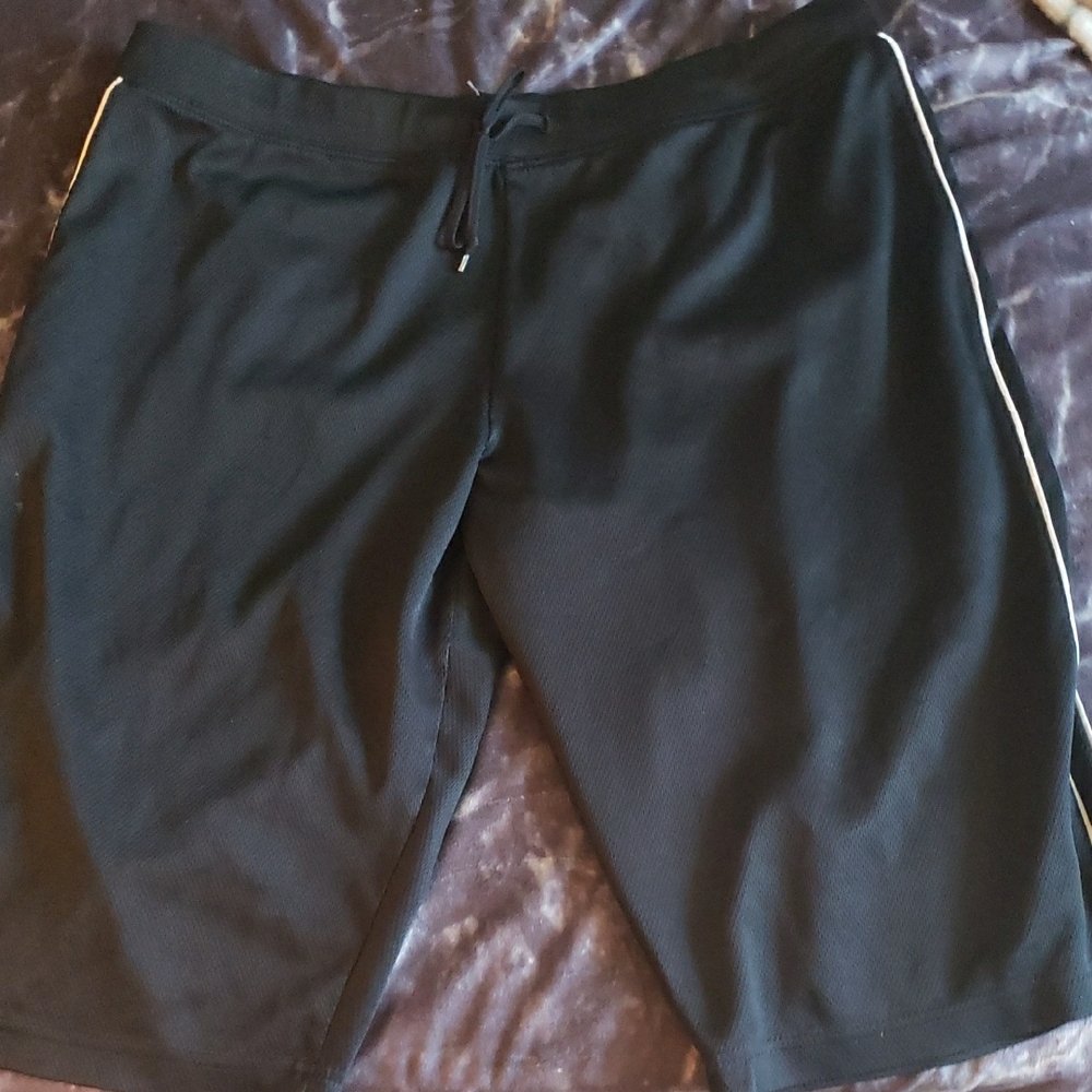 Prospirit Black Athletic Shorts with Elastic Waistband Large Striped Pockets